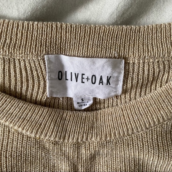 Beige Flare-Sleeved Knit Top - Picture 3 of 4